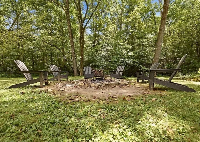 Ferienhaus Fireplace Fire Pit Shaded Deck Simpson